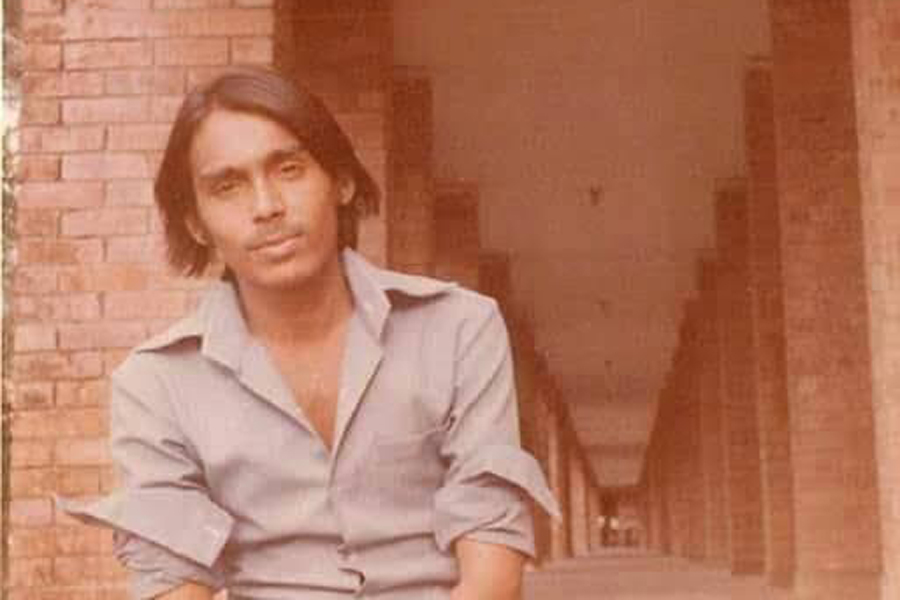 আমাদের এক ও অদ্বিতীয় হুমায়ুন ফরীদি