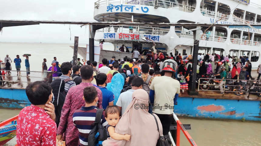 লঞ্চের ভাড়া দ্বিগুণ করার প্রস্তাব অযৌক্তিক: নৌ সচিব