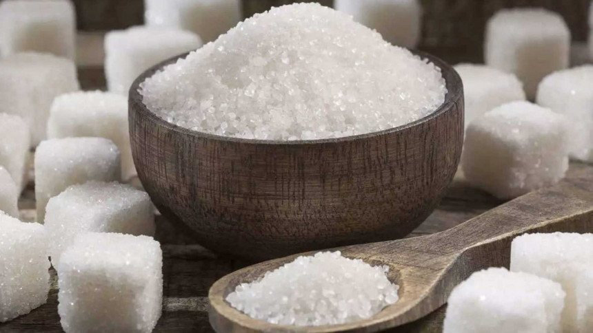 চিনির দাম কেজিতে ১৬ টাকা বাড়াল সরকার