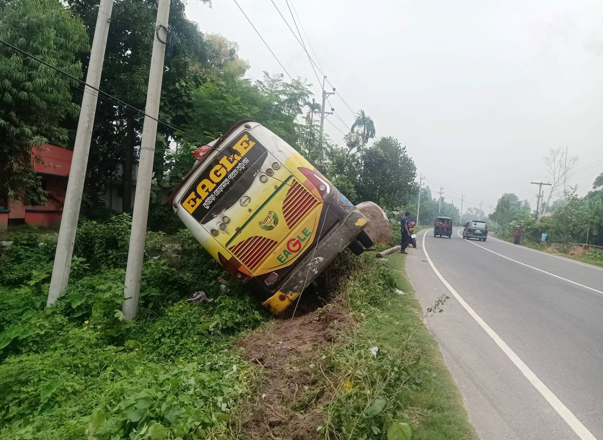 চলন্ত বাসে ডাকাতি-সংঘবদ্ধ ধর্ষণ: ৬ জন রিমান্ডে, ৪ জনের স্বীকারোক্তিমূলক জবানবন্দি