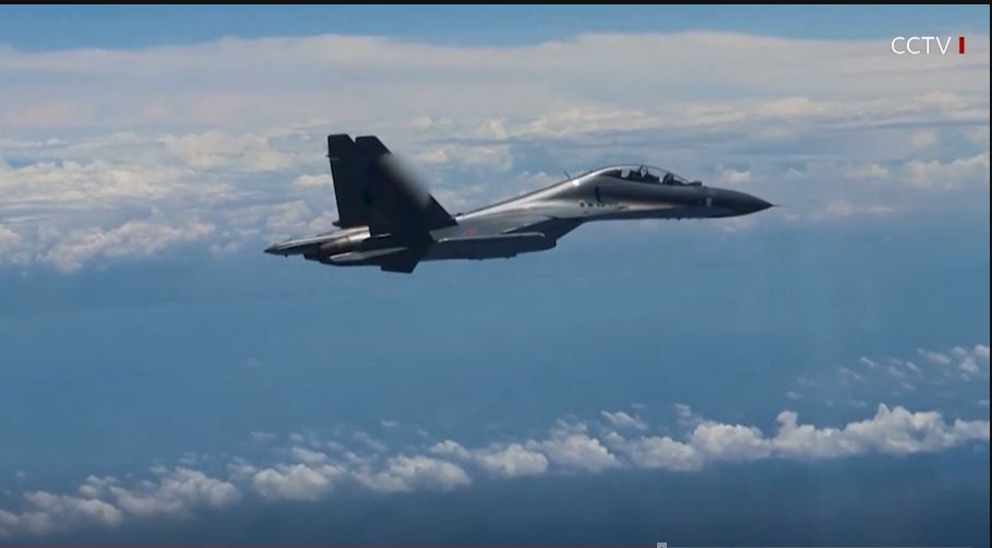 তাইওয়ানকে ঘিরে চীনের নজিরবিহীন সামরিক মহড়া