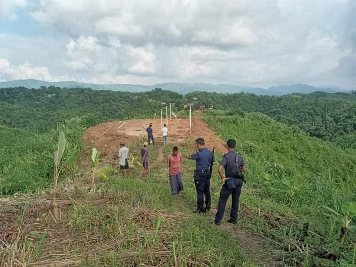 এবার লামায় রাবার কোম্পানির বিরুদ্ধে ৩০০ কলাগাছ কাটার অভিযোগ