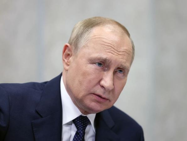 পুতিনের বিরুদ্ধে গ্রেপ্তারি পরোয়ানা