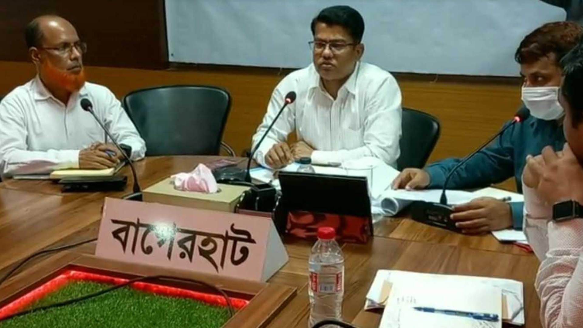 ঘূর্ণিঝড় মোকাবিলায় প্রস্তুত বাগেরহাটের ৩৪৪ আশ্রয়কেন্দ্র