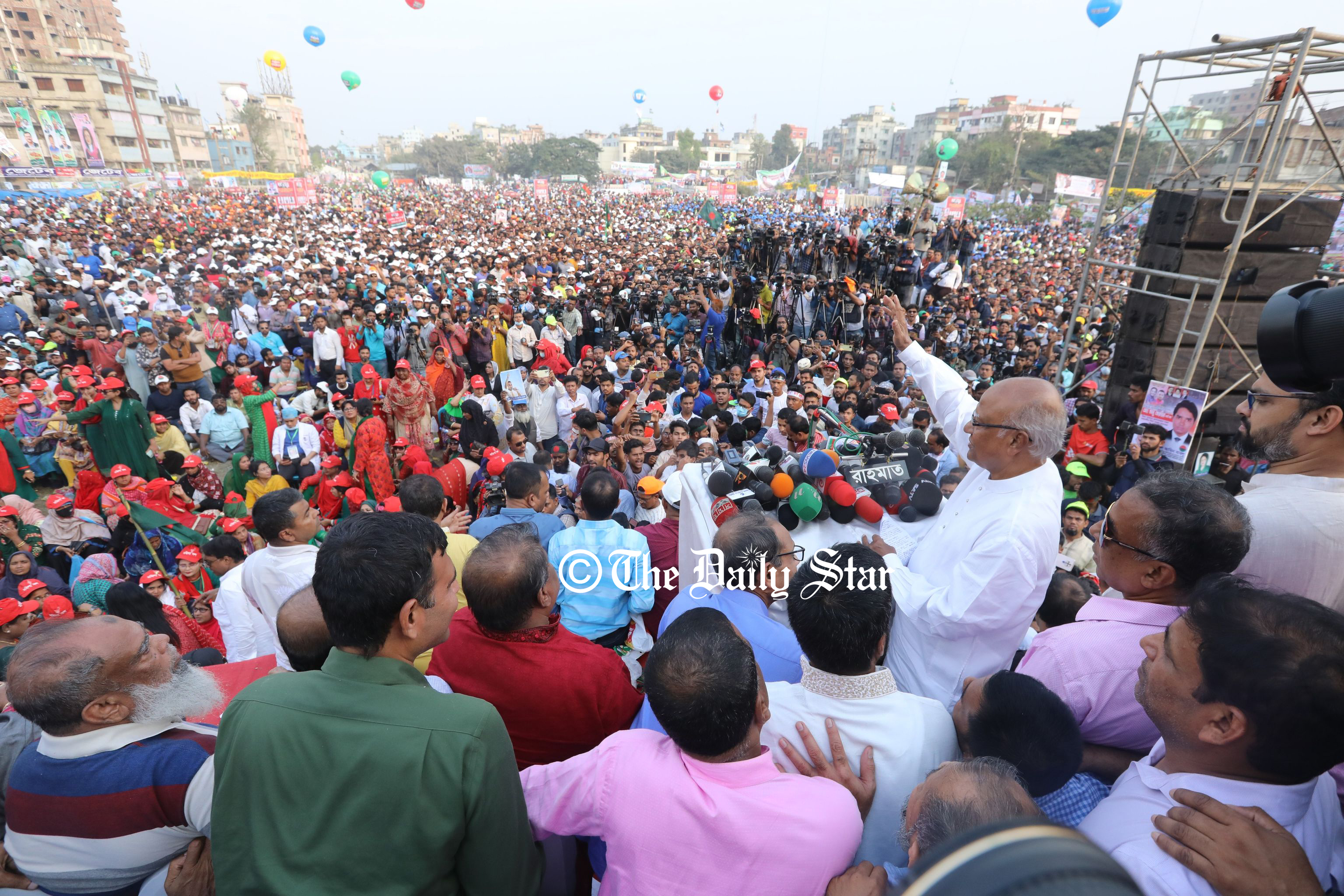সরকারের পদত্যাগ ও সংসদ বিলুপ্তিসহ ১০ দাবি বিএনপির