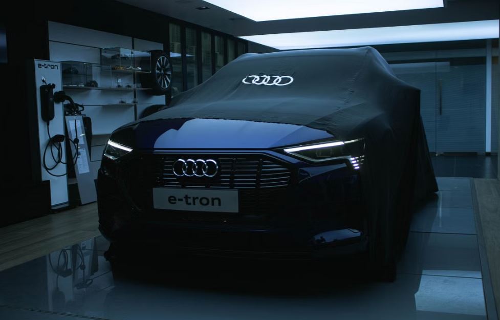 বাংলাদেশের বাজারে অডির ইলেকট্রিক এসইউভি