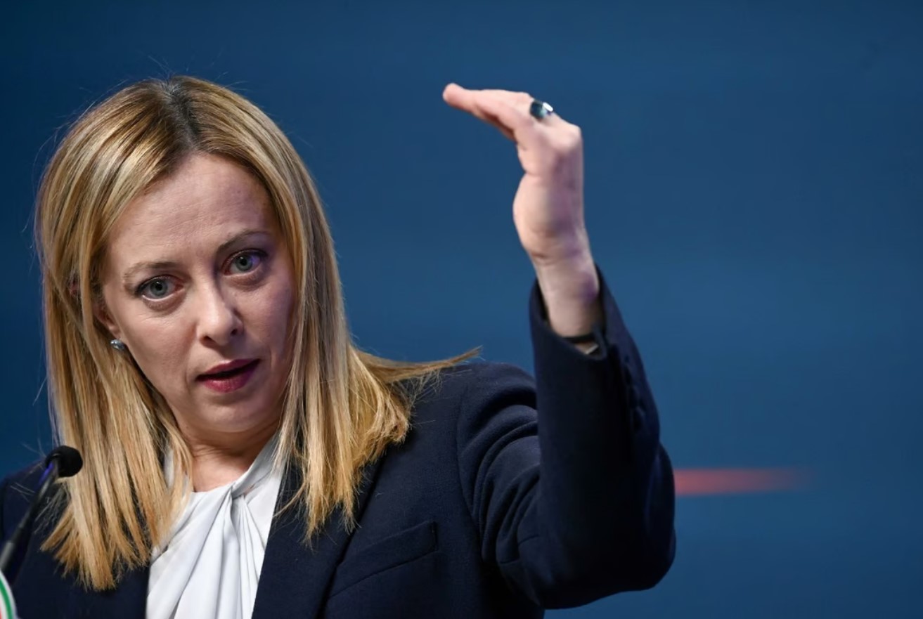 ইতালিতে সরকারি কাজে ইংরেজি ব্যবহারে হতে পারে জরিমানা