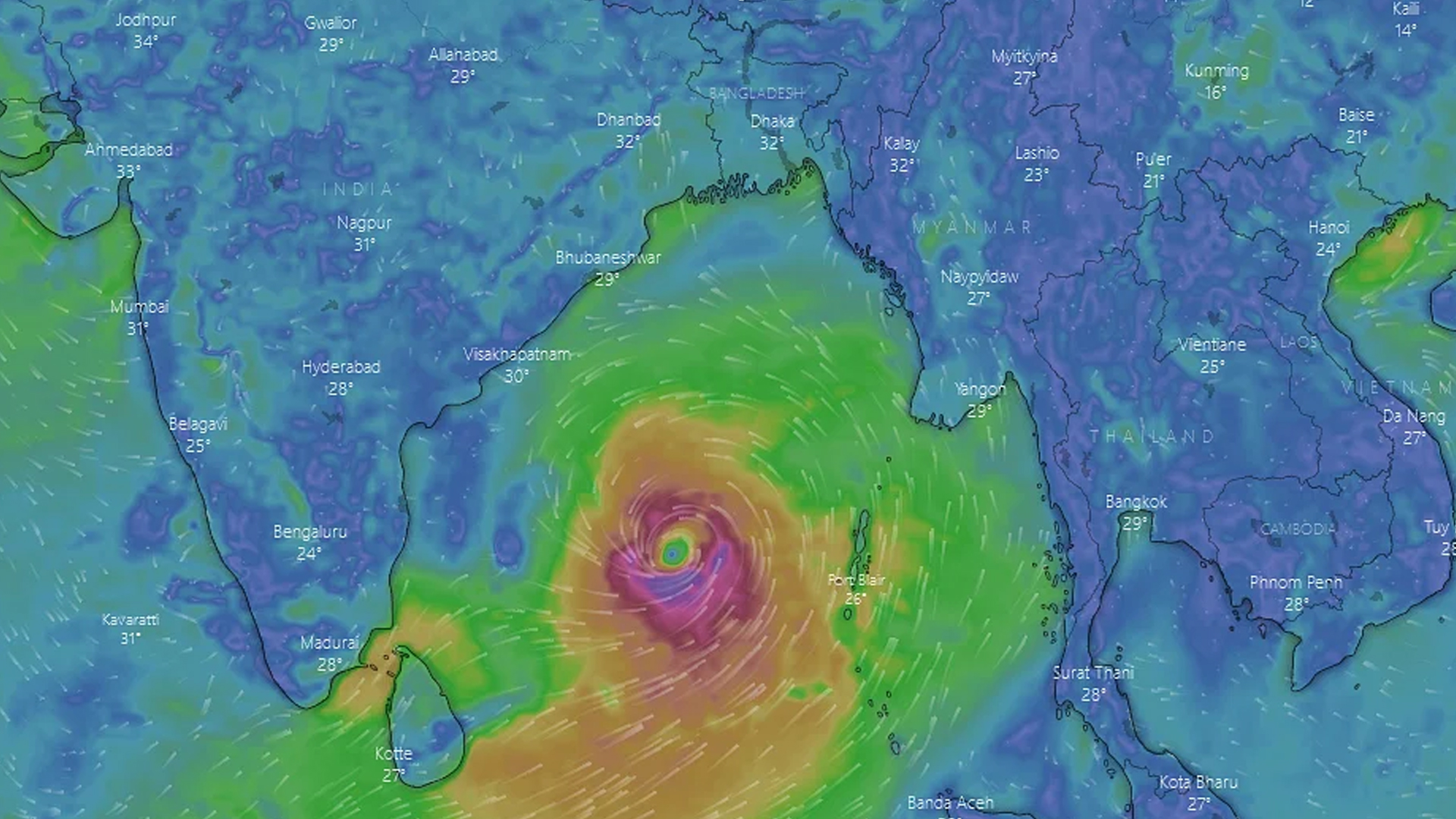 প্রবল ঘূর্ণিঝড়ে পরিণত হয়েছে ‘মোখা’