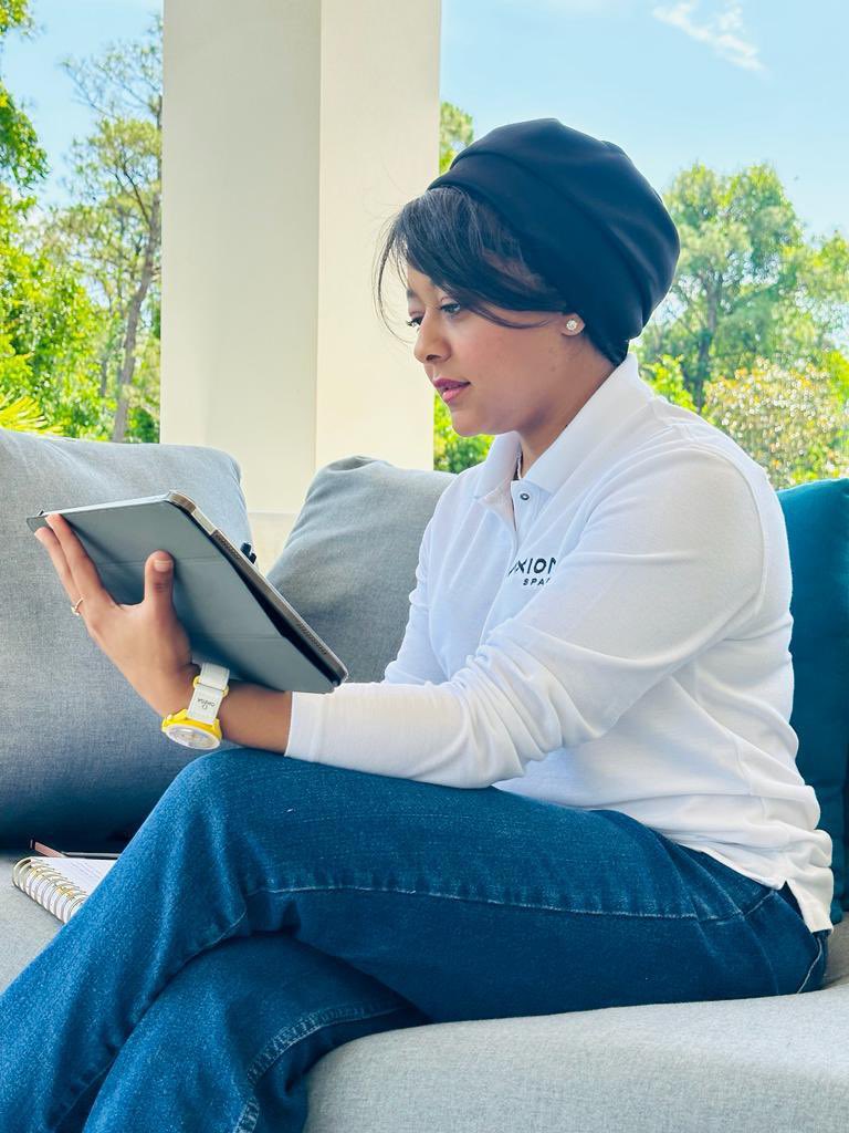 প্রথম সৌদি নারী রায়ানাহ বার্নাবির মহাশূন্যে যাত্রা