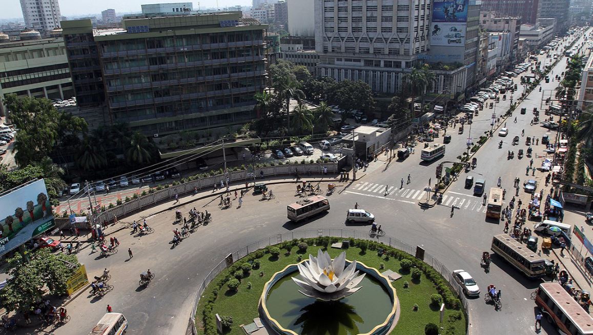 ঢাকা আজ সমাবেশের নগর