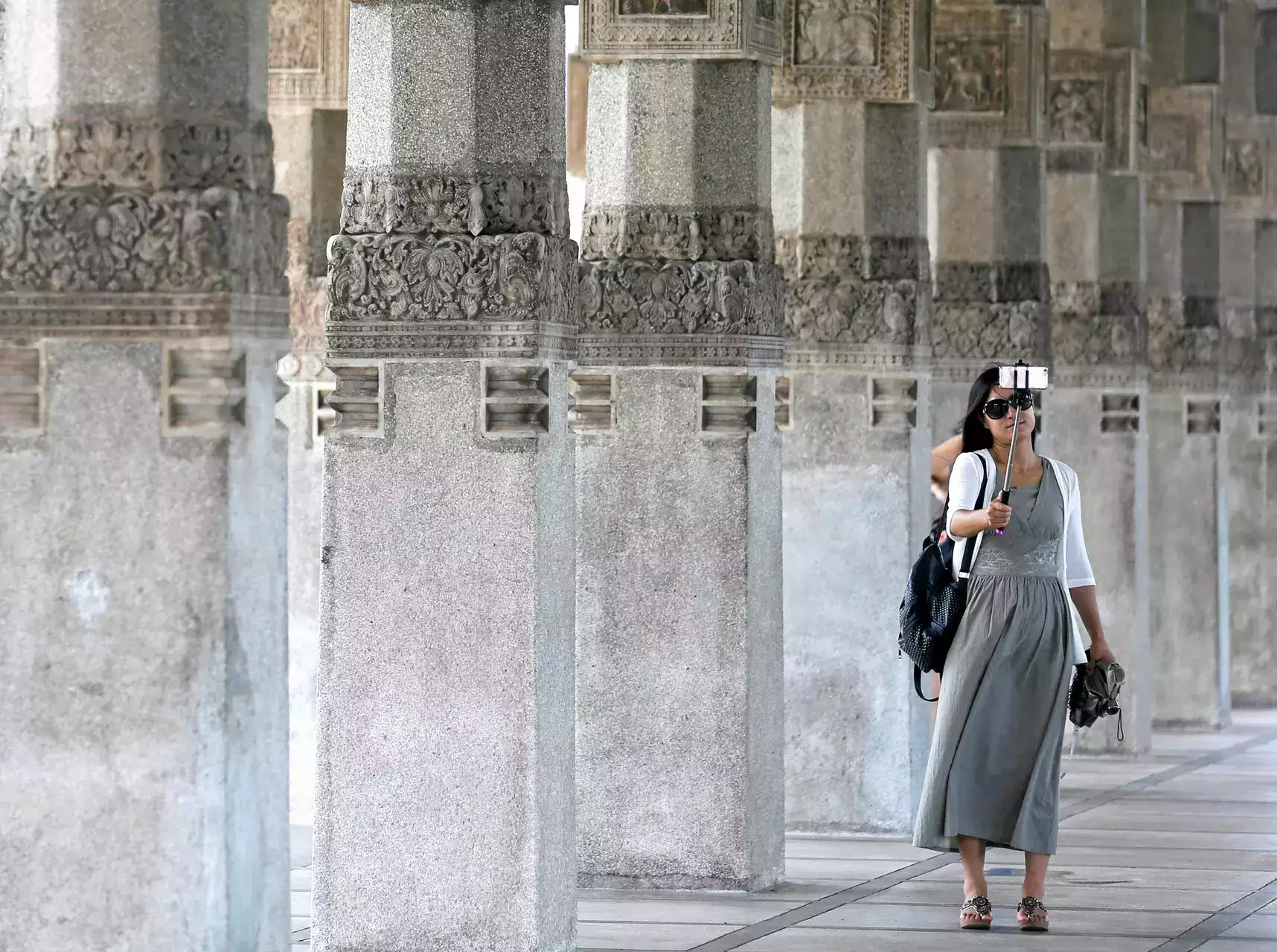 পর্যটনে ঘুরে দাঁড়াচ্ছে শ্রীলঙ্কা