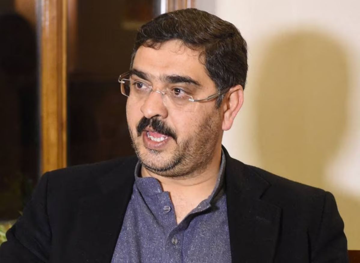 পাকিস্তানের তত্ত্বাবধায়ক সরকারের প্রধানমন্ত্রী আনোয়ারুল হক কাকার