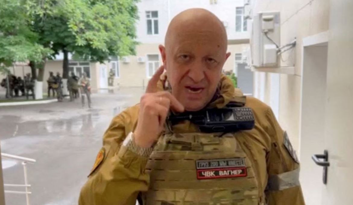 পুতিনের নির্দেশেই প্রিগোশিনকে হত্যা করা হয়েছে: সাবেক সিআইএ কর্মকর্তা