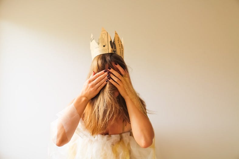 প্রিন্সেস সিনড্রোম: নিজেকে রাজকন্যা ভাবার ‘অসুখ’