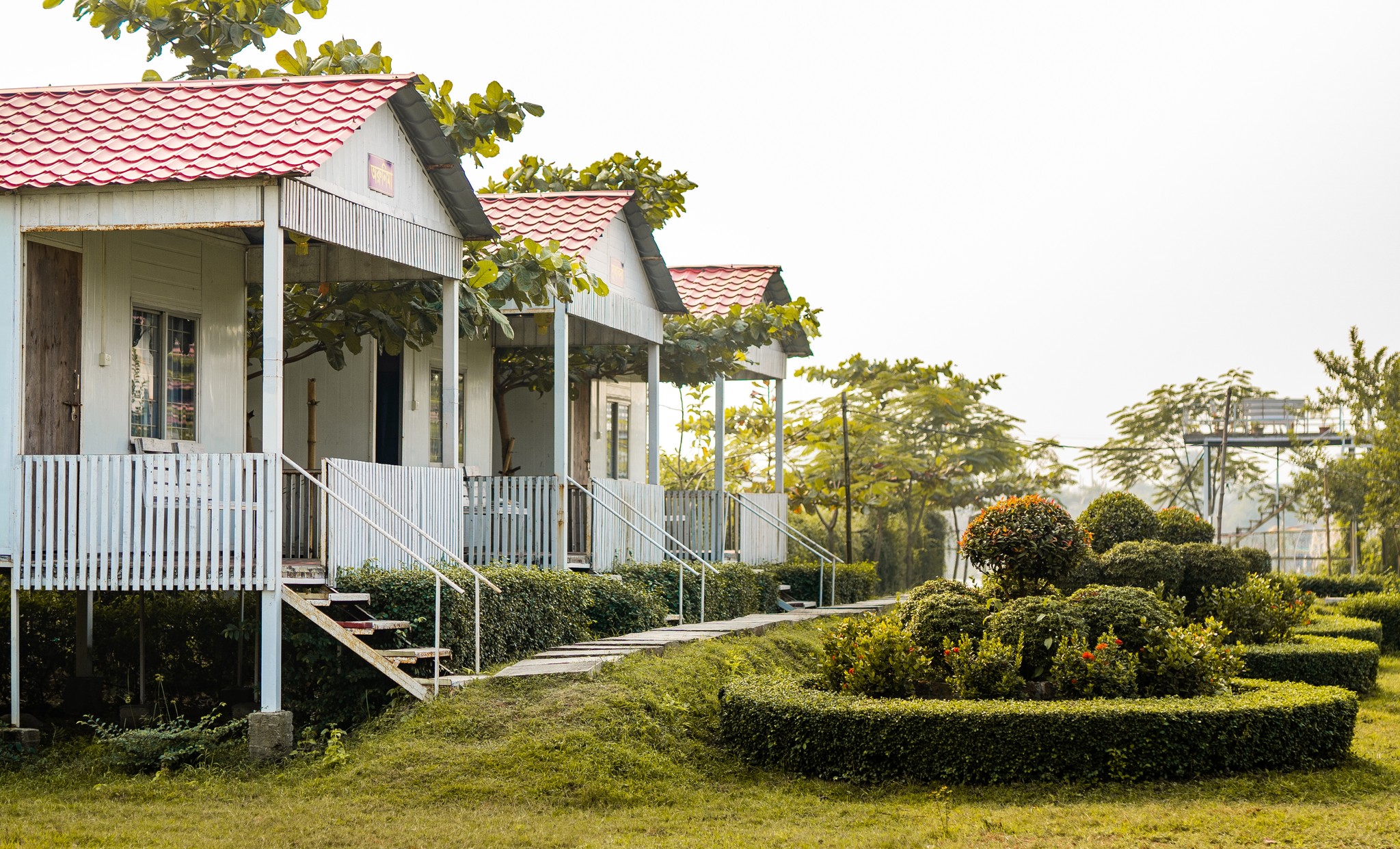 পূর্বাচলের ৫ রিসোর্ট