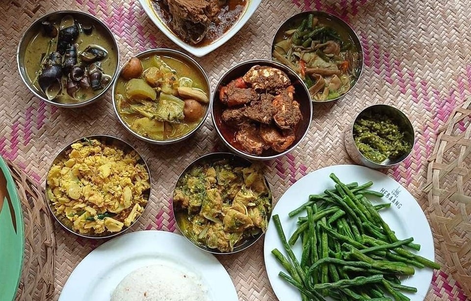 ঢাকায় পাহাড়ি খাবার পাবেন কোথায়