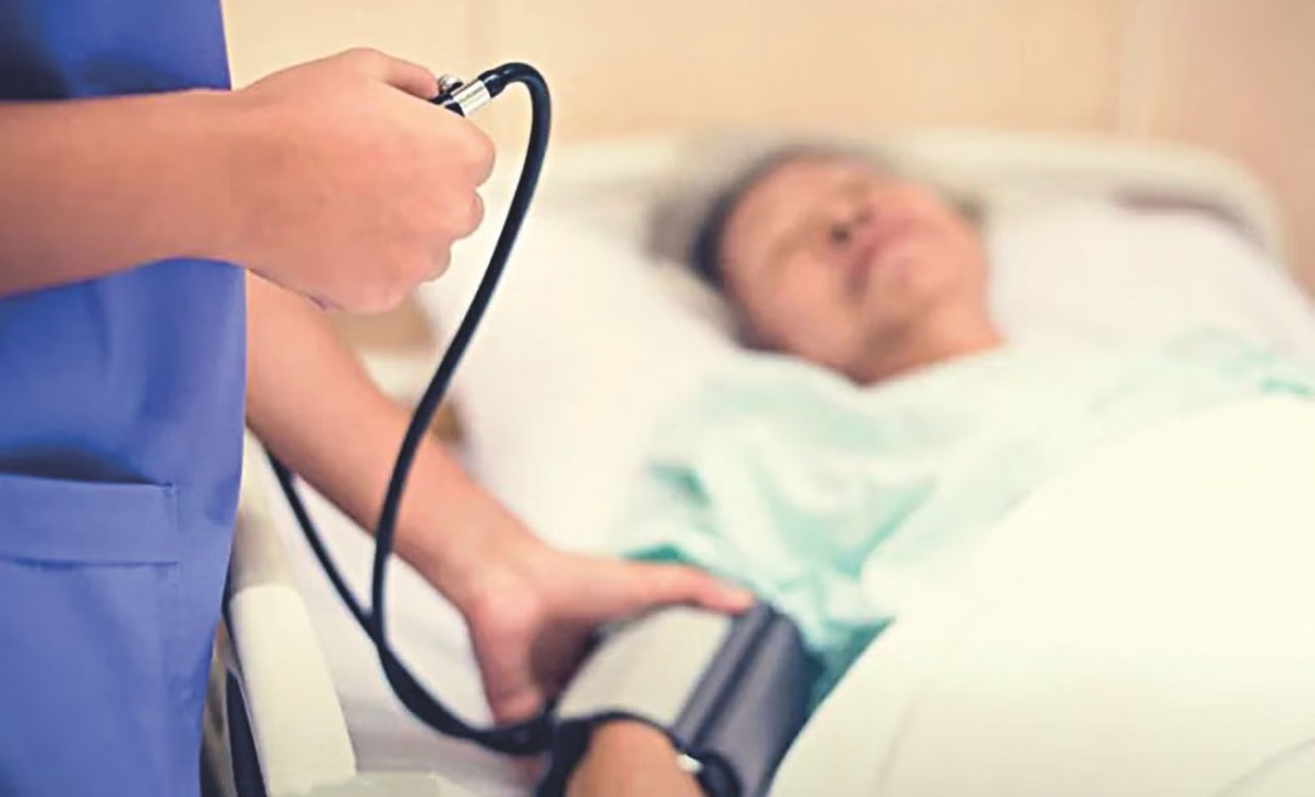 স্ট্রোক ব্রেনের রোগ, হার্টের রোগ নয়: প্রতিরোধ জরুরি