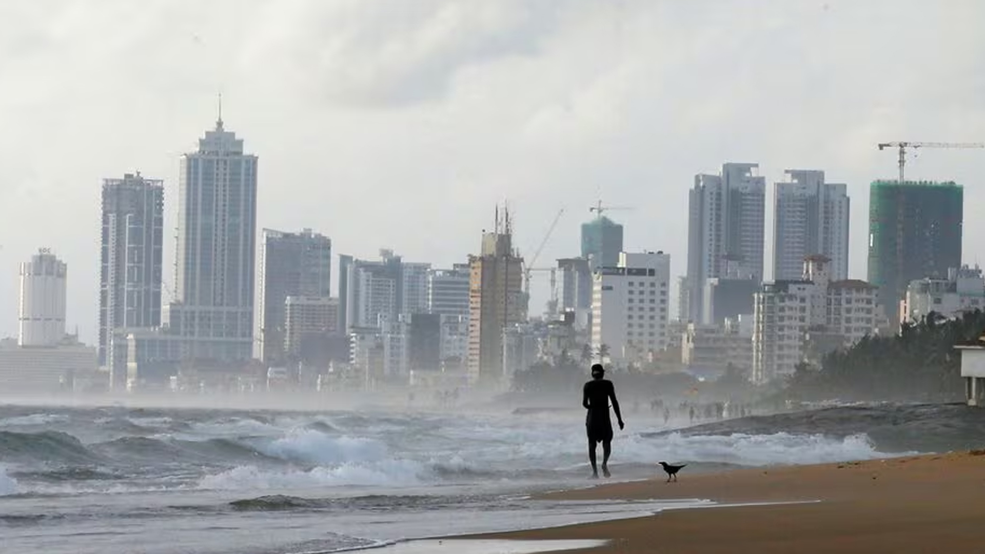 পর্যটনে গুরুত্ব দিচ্ছে শ্রীলঙ্কা, ২০২৪ সালের লক্ষ্যমাত্রা ২৩ লাখ পর্যটক