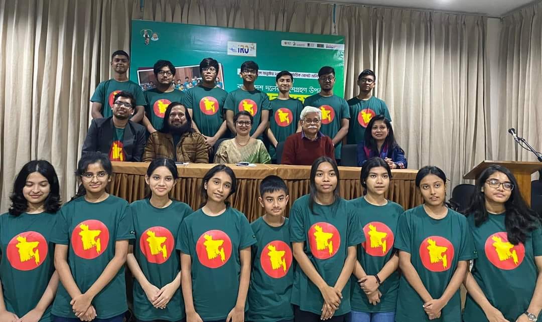 আন্তর্জাতিক রোবট অলিম্পিয়াডে অংশ নিতে গ্রিস যাচ্ছে ১৬ বাংলাদেশি শিক্ষার্থী