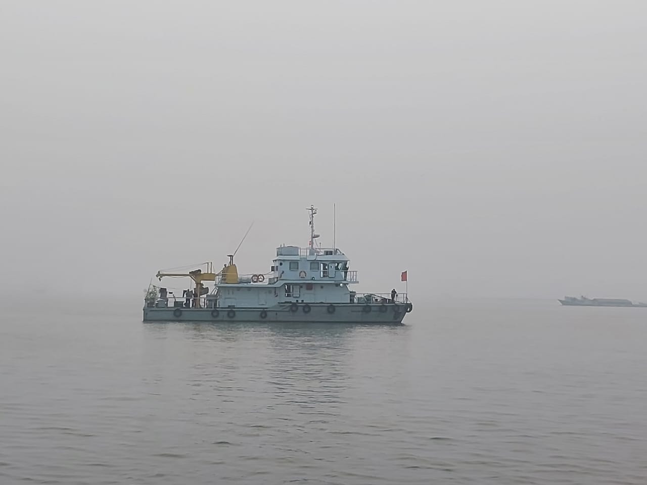 ট্রাক ও নিখোঁজ সেকেন্ড মাস্টারের খোঁজে এবার পাটুরিয়ায় ঝিনাই-১