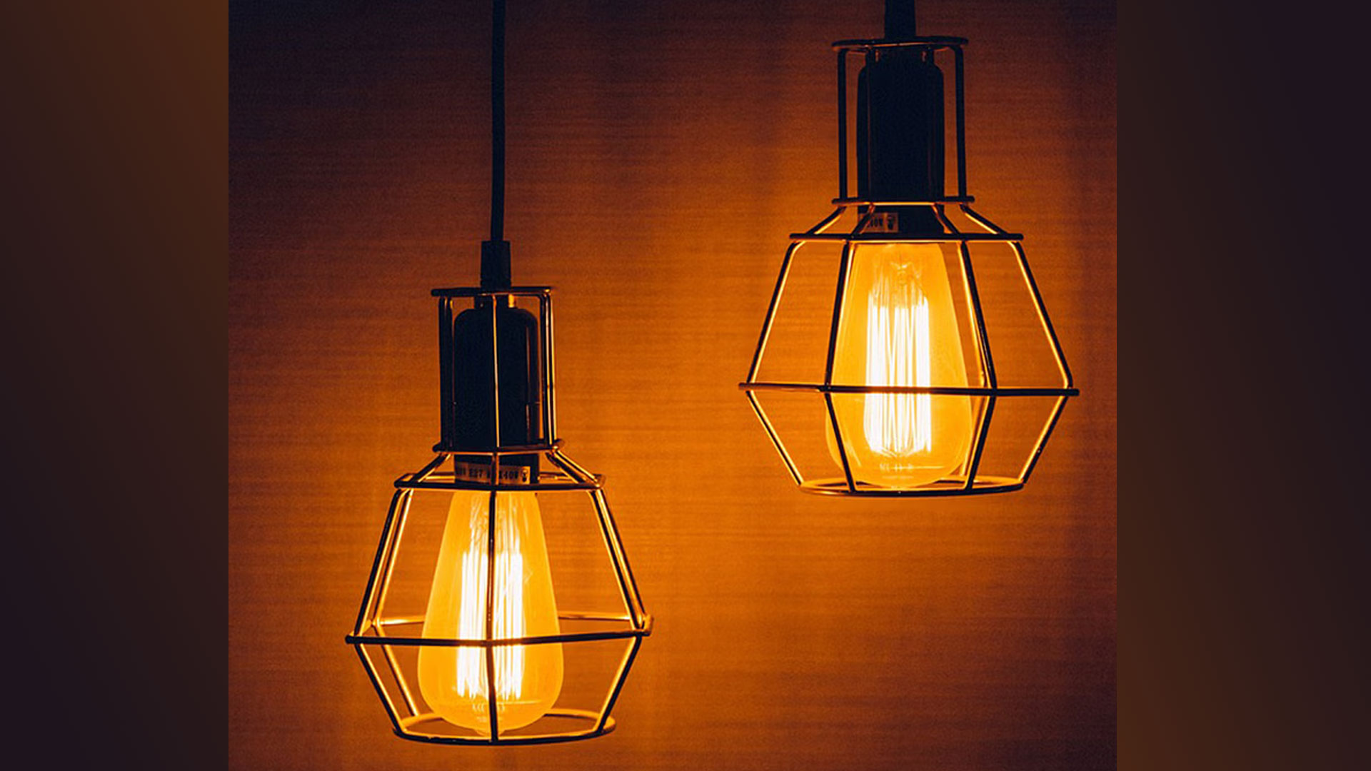 বিদ্যুতের মূল্যবৃদ্ধি চাপ বাড়াবে গ্রাহকের