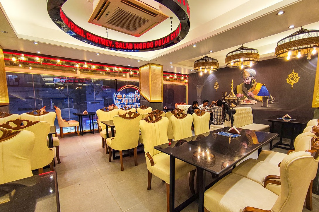 বেইলি রোডে আগুন: কমেছে রেস্তোরাঁয় খাওয়া