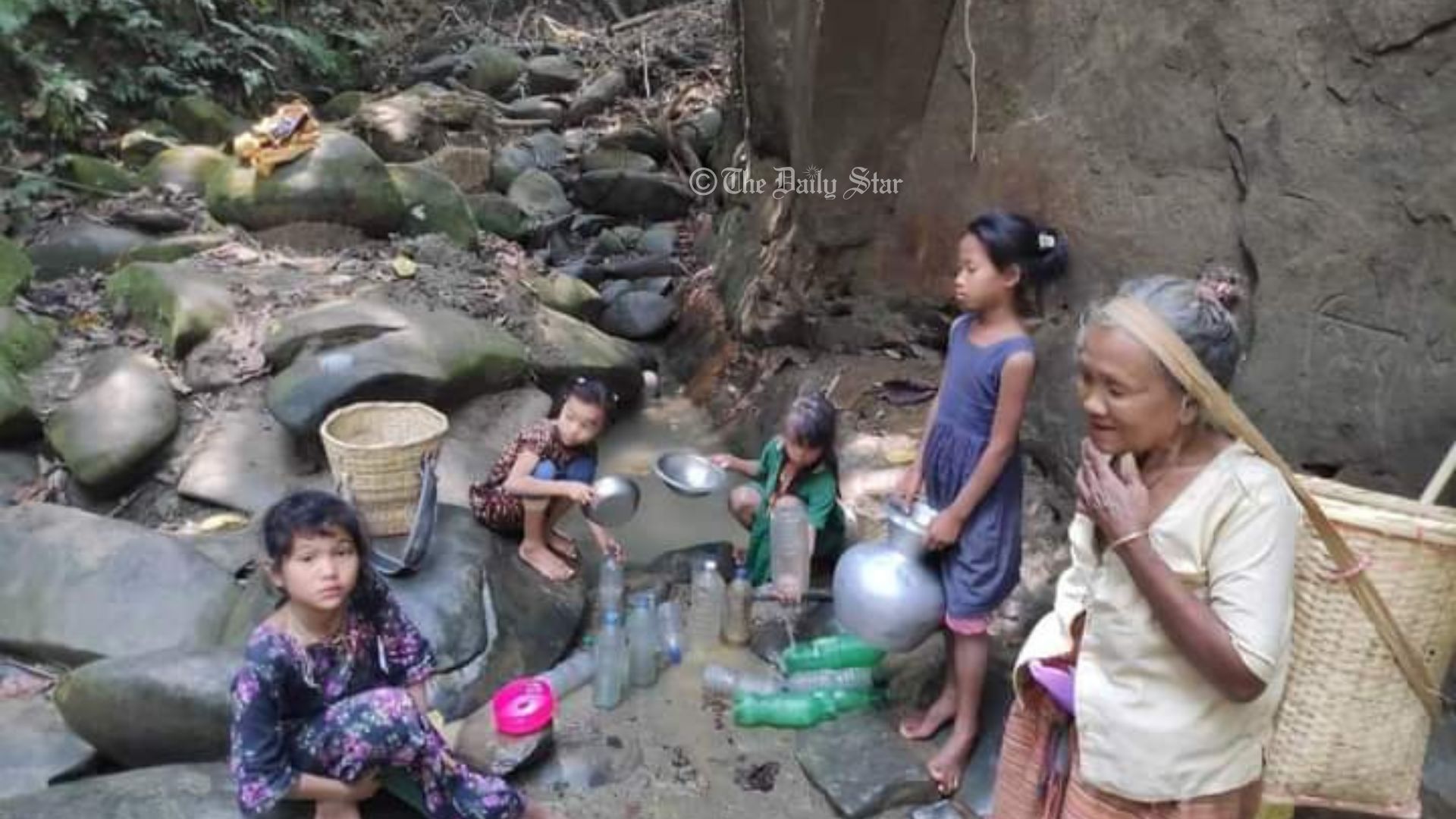 গ্রীষ্মের আগেই বান্দরবানে পানির তীব্র সংকট