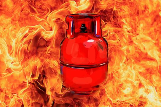 ভাষানটেকে গ্যাস সিলিন্ডারের আগুনে দগ্ধ ১ জনের মৃত্যু