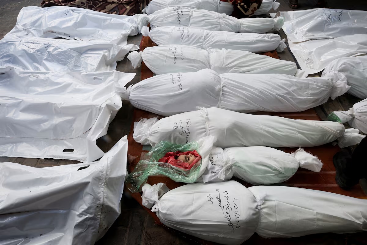 গাজায় নিহত ৩৪ হাজার ছাড়াল