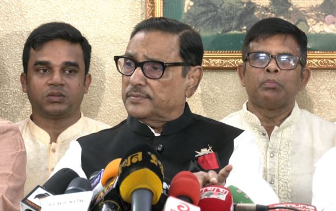 ‘বাংলাদেশের উন্নয়ন নিয়ে পাকিস্তান প্রশংসা করে, অথচ বিএনপি উন্নয়ন দেখতে পায় না’