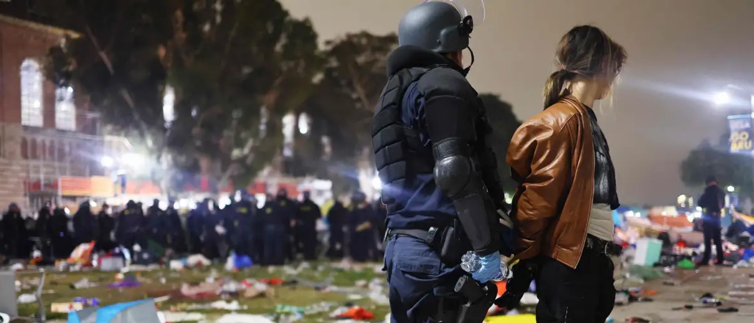 গণতন্ত্রে বিরোধিতা থাকবে, তা যেন বিশৃঙ্খলার দিকে না যায়: বাইডেন