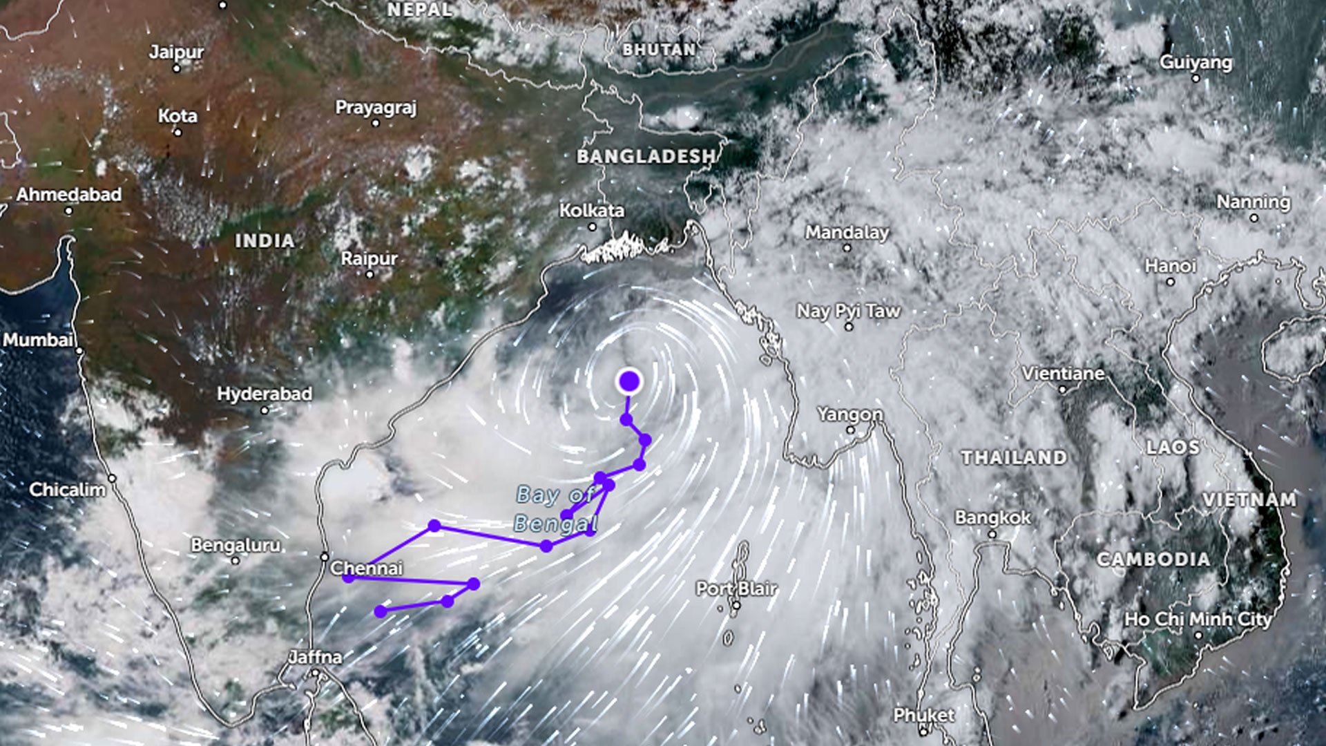 ধীরে ঘনীভূত হচ্ছে গভীর নিম্নচাপ, ঘূর্ণিঝড়ে রূপ নিতে পারে রাতে