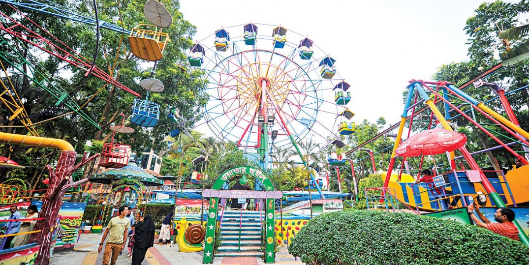 ঢাকার মধ্যেই প্রকৃতির ছোঁয়া পেতে ঘুরে আসুন মিরপুর বেড়িবাঁধ