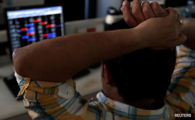 ভারতে ভোট গণনাকালে শেয়ারবাজারে ধস, সূচকের পতন ৫ হাজার পয়েন্টেরও বেশি