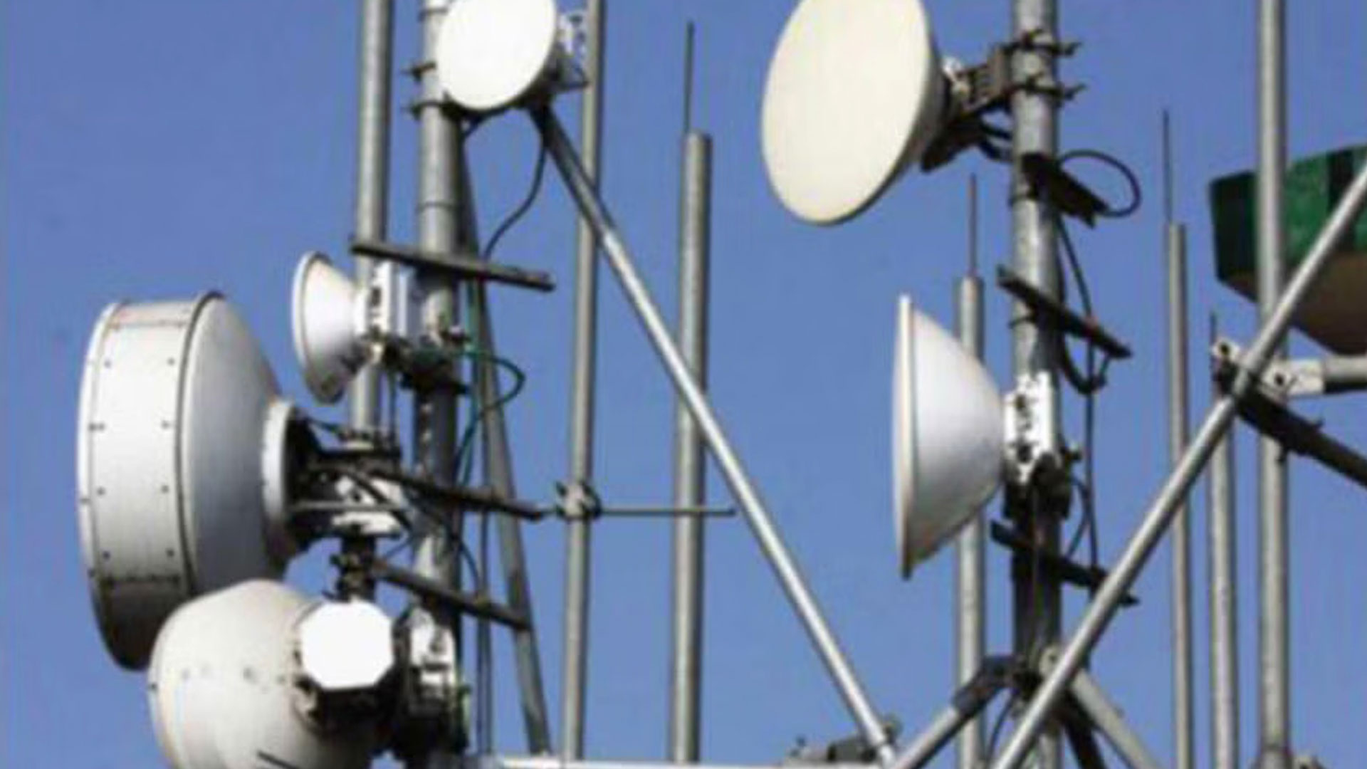 ইন্টারনেট বন্ধ করিনি, বন্ধ হয়ে গেছে: পলক