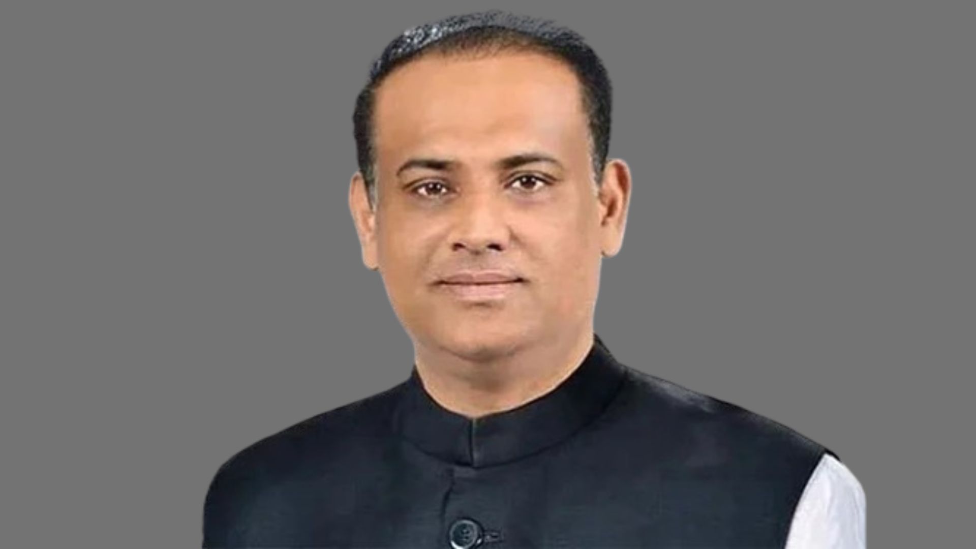 সাবেক ভূমিমন্ত্রী সাইফুজ্জামানের ১০২ কোটি টাকার শেয়ার ও ৯৫৭ বিঘা জমি জব্দের নির্দেশ