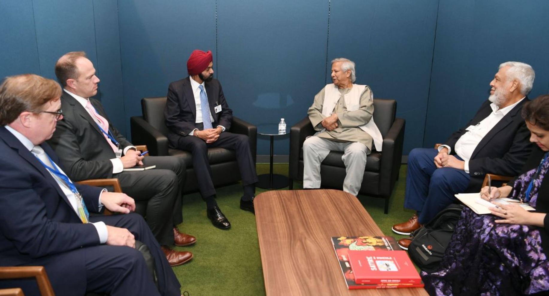 বাংলাদেশকে সাড়ে ৩ বিলিয়ন ডলার ঋণ সহায়তা দেবে বিশ্বব্যাংক