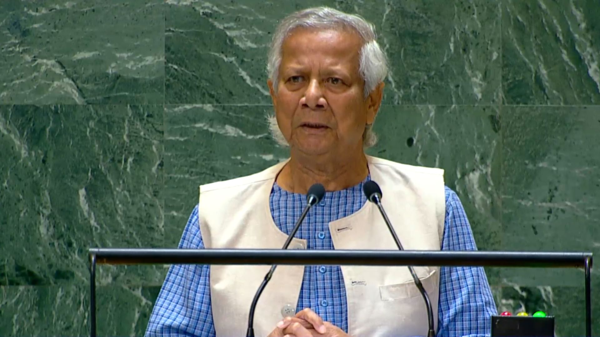 বাংলাদেশের প্রতি সমর্থন ও সহযোগিতা বাড়াতে বিশ্ব সম্প্রদায়ের প্রতি ড. ইউনূসের আহ্বান