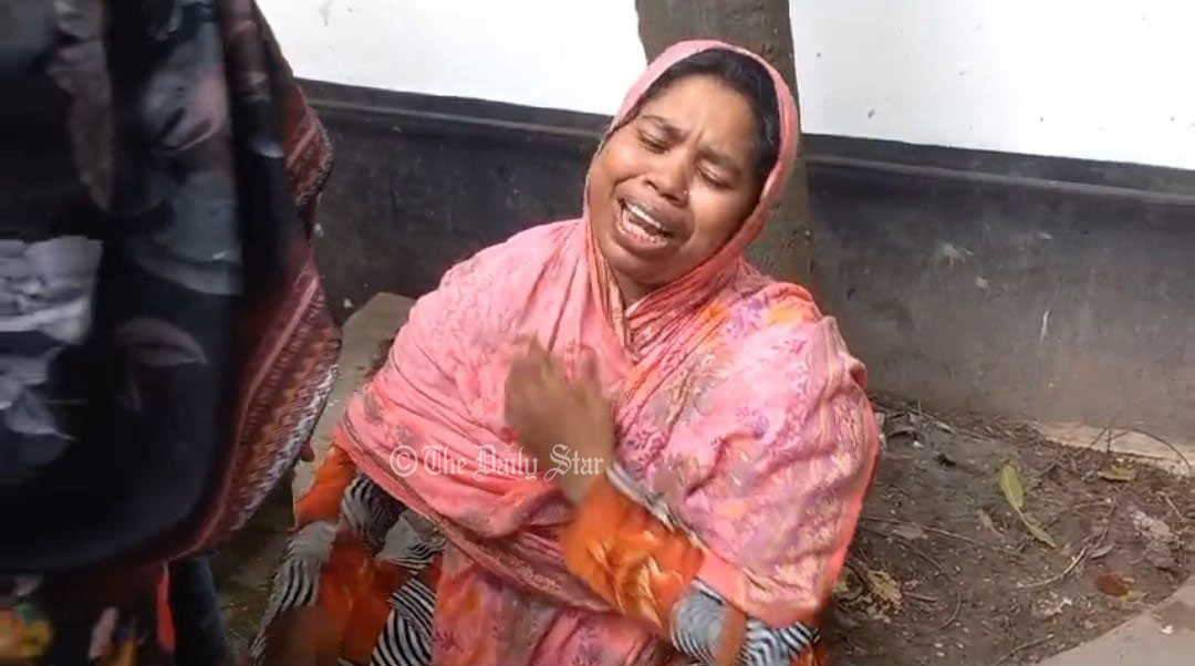 আশুলিয়ায় শ্রমিক-যৌথবাহিনীর সংঘর্ষে গুলি, নিহত ১