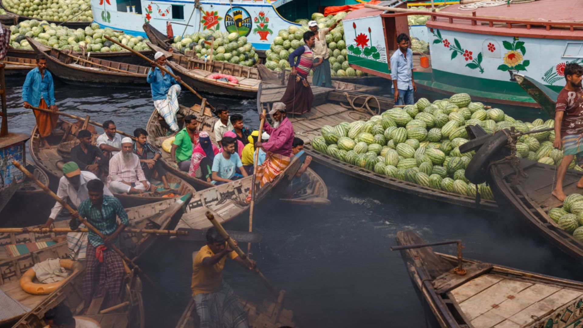 যেভাবে অবহেলিত থেকেছে আমাদের সবচেয়ে বড় দুই সম্পদ নদী ও জনগণ