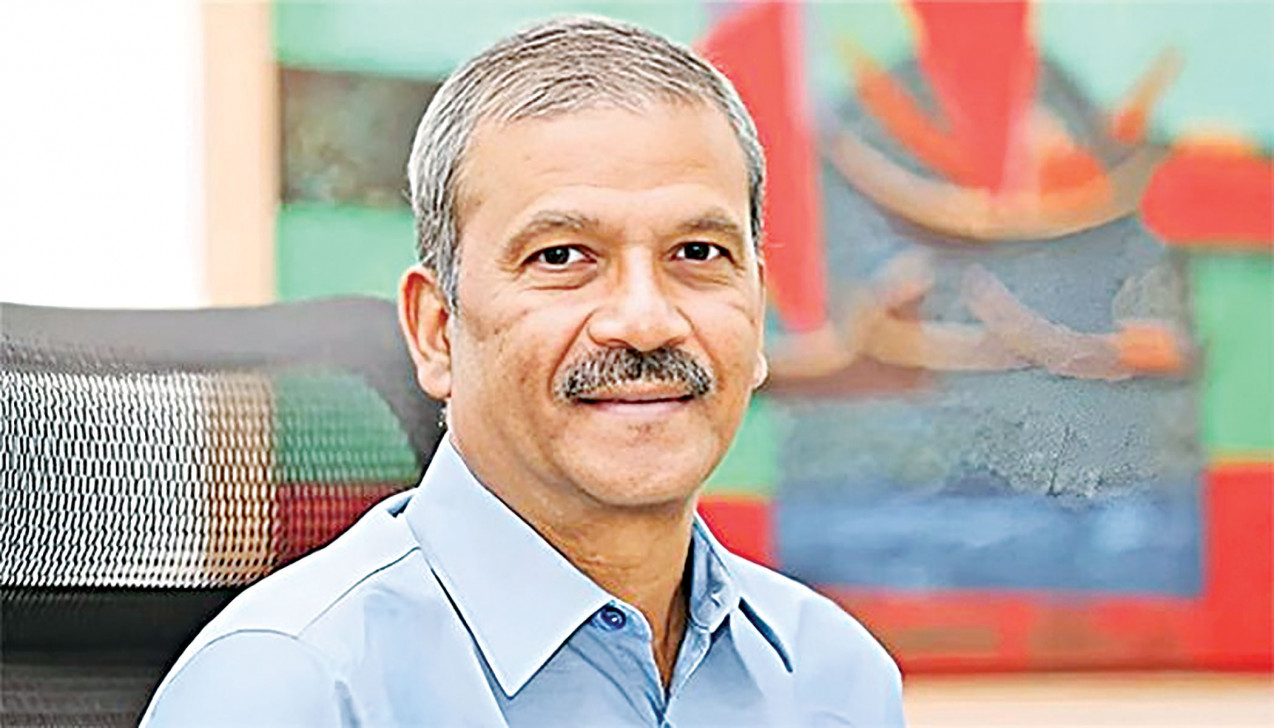 ১০ এর মধ্যে আমি খুব বেশি হলে ৪ দেব নিজেকে: আসিফ নজরুল