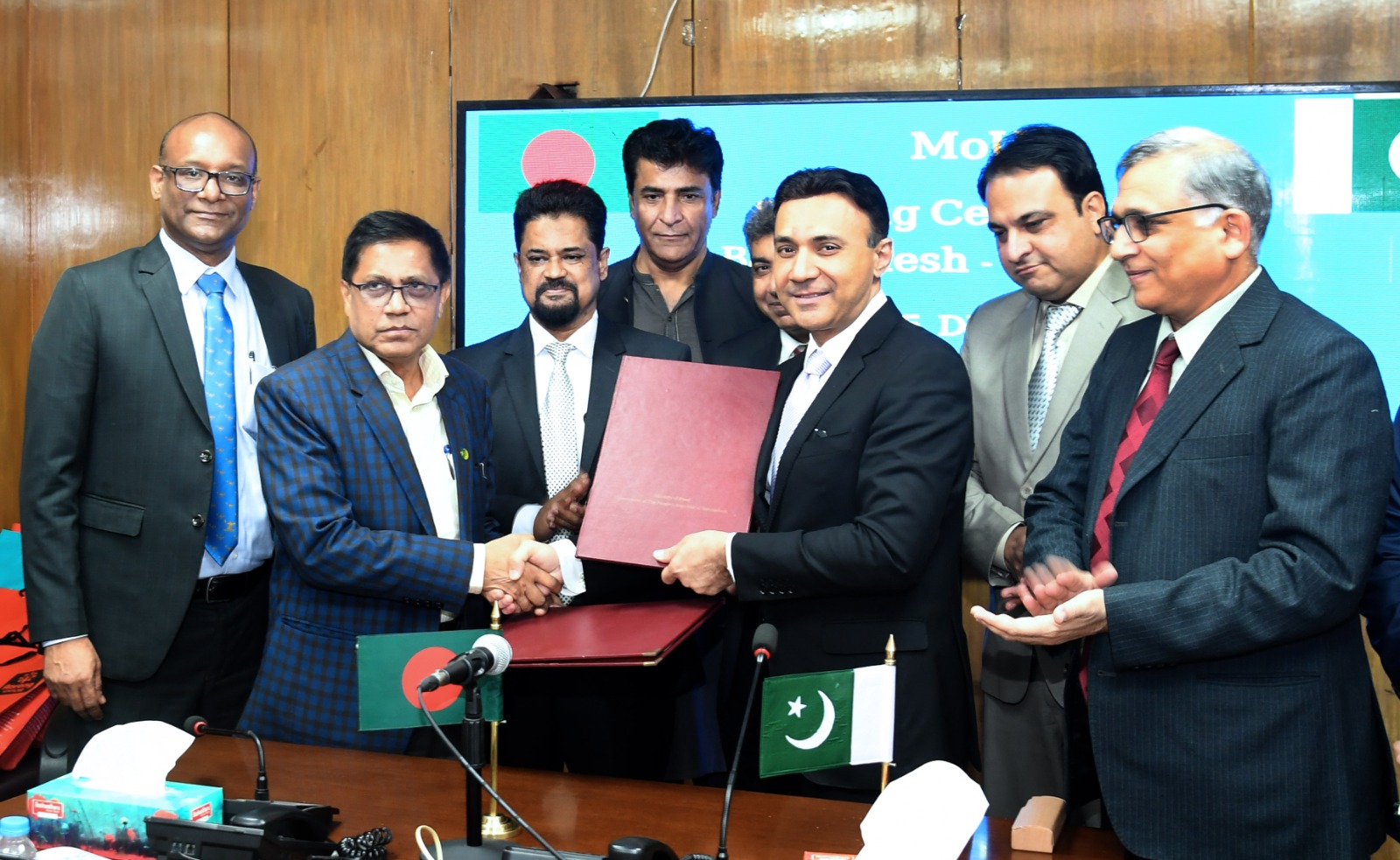 পাকিস্তান থেকে চাল আমদানিতে সমঝোতা স্মারক সই