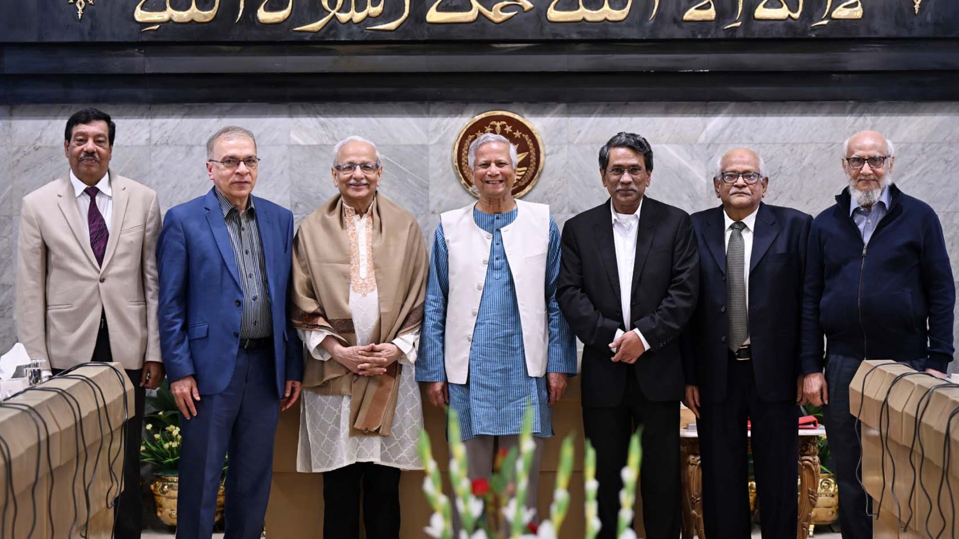 প্রধান উপদেষ্টাকে দেওয়া প্রতিবেদনে যেসব সুপারিশ করেছে সংবিধান সংস্কার কমিশন