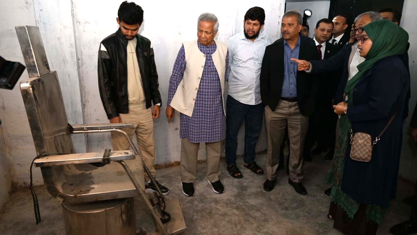 আইয়ামে জাহেলিয়াত যুগের একটা নমুনা প্রতিষ্ঠা করে গেছে: ড. ইউনূস