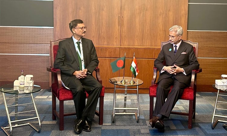 ওমানে তৌহিদ-জয়শঙ্কর বৈঠক: দ্বিপক্ষীয় চ্যালেঞ্জ মোকাবিলায় একসঙ্গে কাজ করার ওপর গুরুত্বারোপ