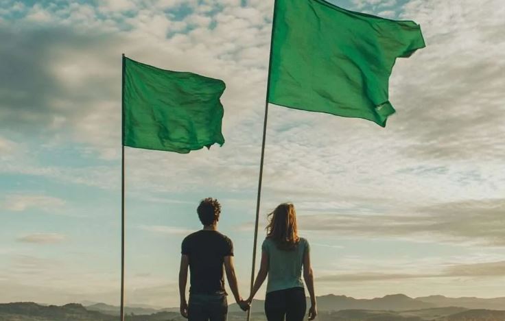 আপনার সঙ্গী ‘গ্রিন ফ্ল্যাগ’ কি না বুঝবেন যেভাবে