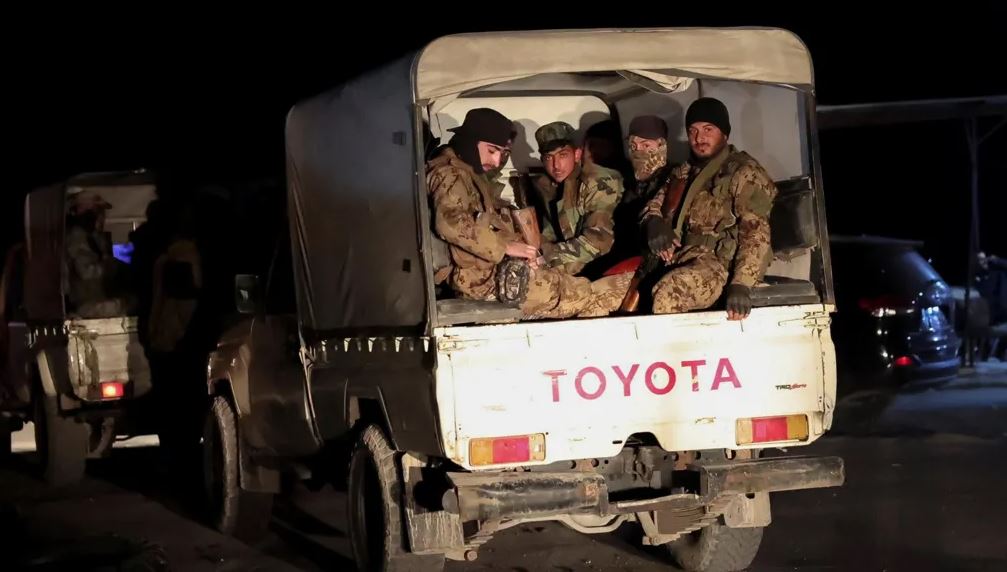 সিরিয়ায় সরকারি বাহিনীর সঙ্গে আসাদপন্থিদের সংঘর্ষে নিহত ৭০