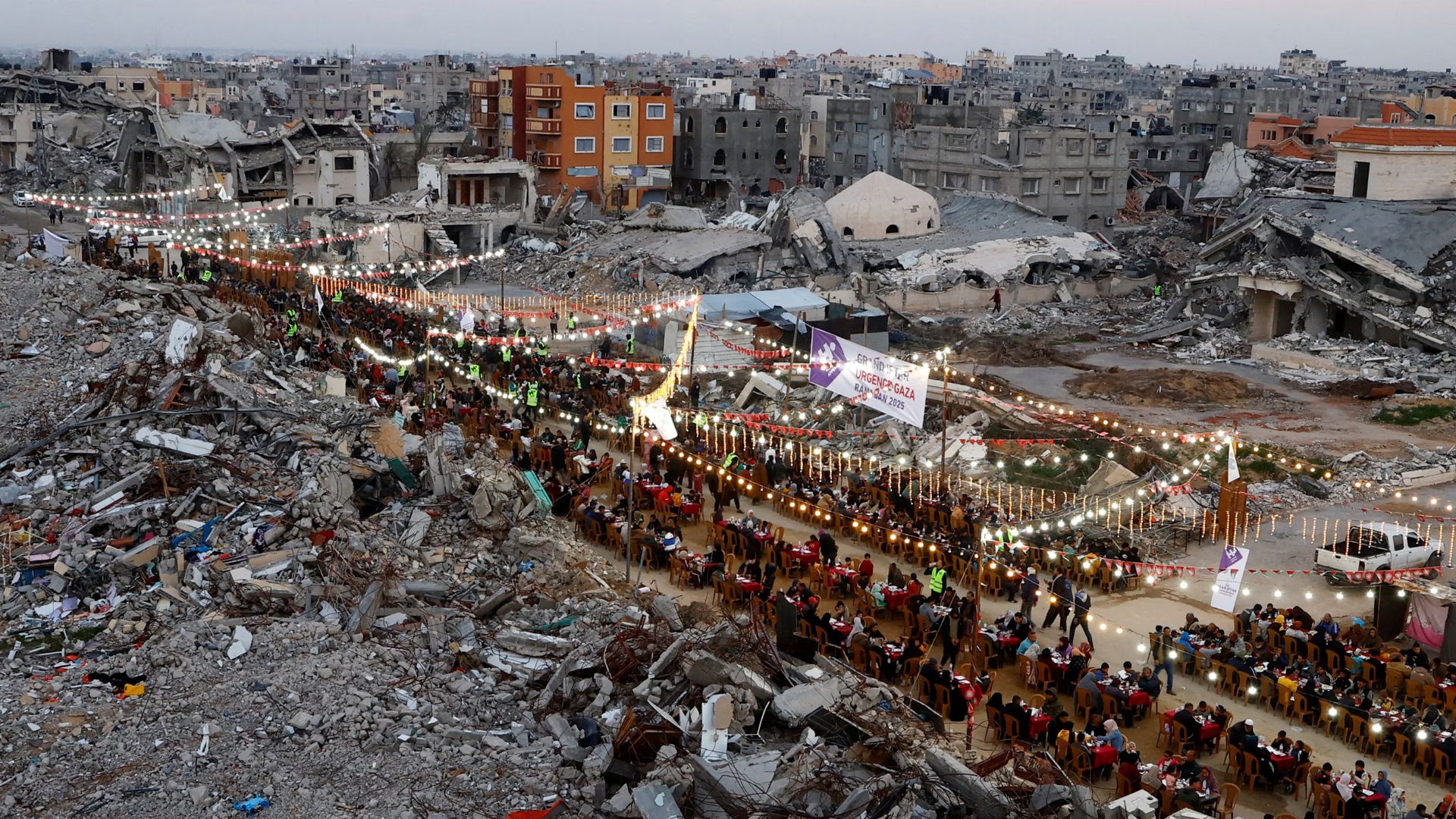 গাজা পুনর্গঠনে আরব লিগের পরিকল্পনাকে সমর্থন ফ্রান্স-জার্মানি-ইতালি-যুক্তরাজ্যের