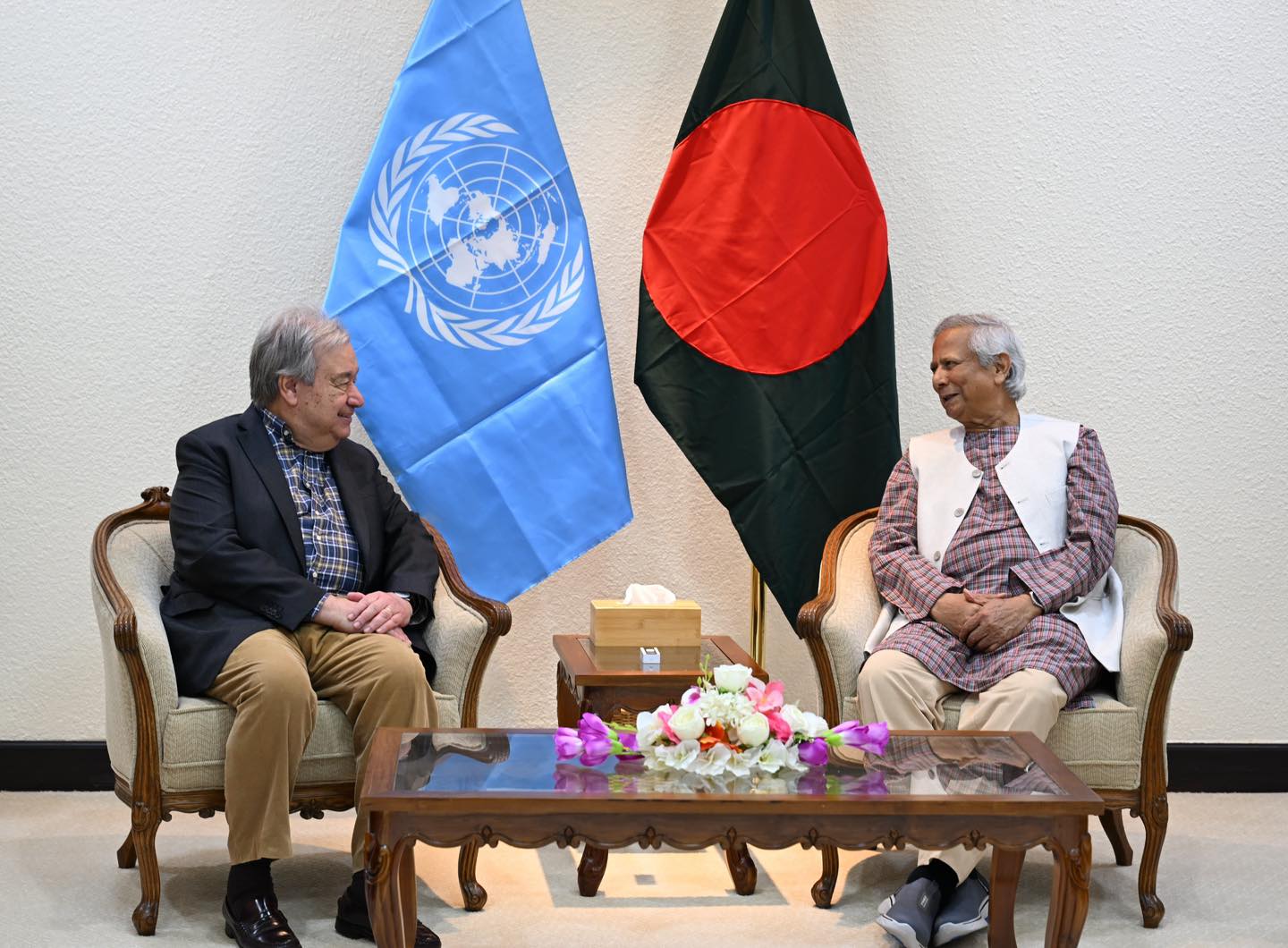 ড. ইউনূসের কার্যালয়ে জাতিসংঘ মহাসচিব আন্তোনিও গুতেরেস