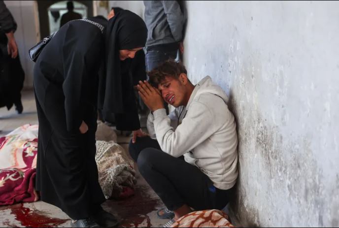 গাজায় ইসরায়েলের হামলার বিষয়ে বাইডেনের চেয়ে ‘নমনীয়’ ট্রাম্প